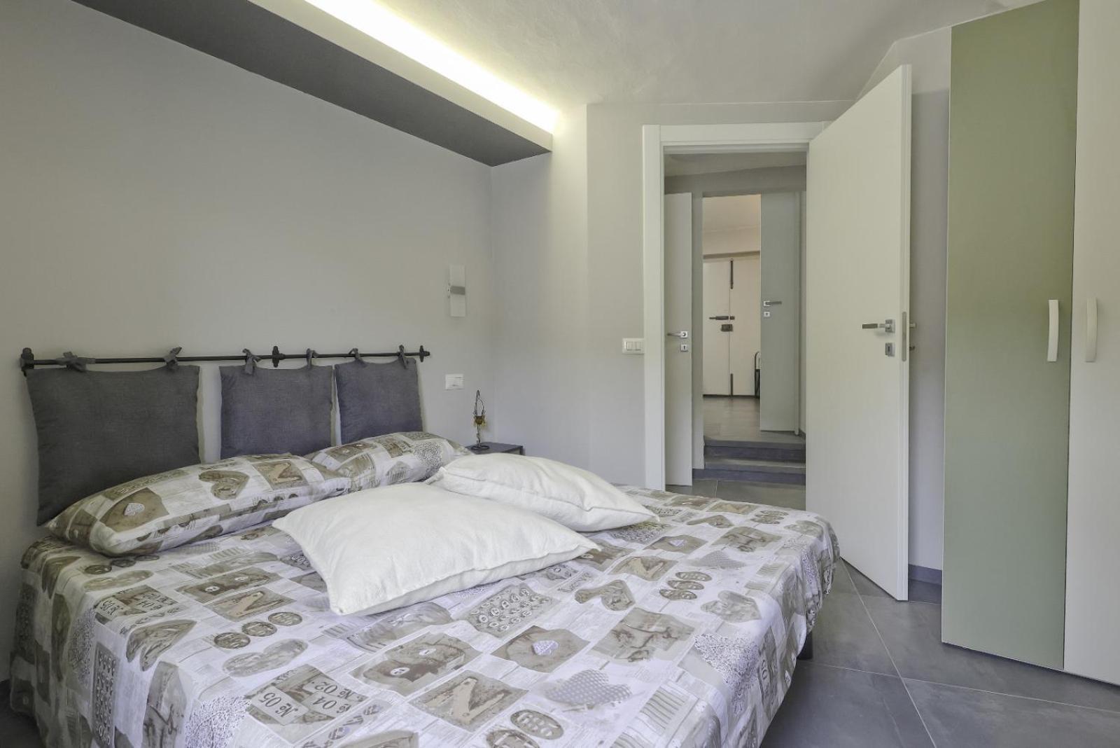 Casa Vacanze Vicolo Della Luna Амбра Экстерьер фото
